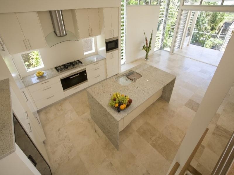 2/8 Hill Street, Sunshine Beach QLD 4567