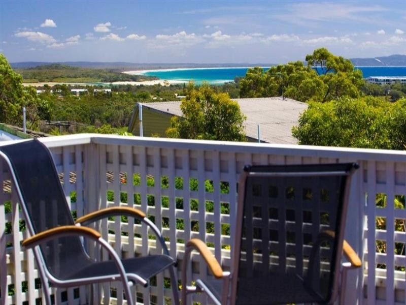 19 Allambi Terrace, Noosa Heads QLD 4567