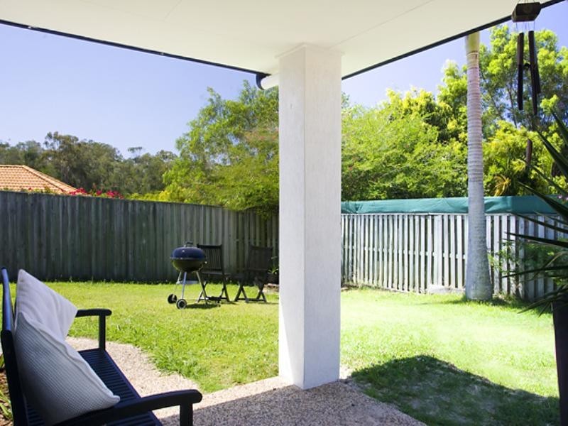 16 Honeyeater Avenue, Noosaville QLD 4566
