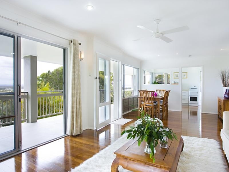 32 Arkana Drive, Noosa Heads QLD 4567