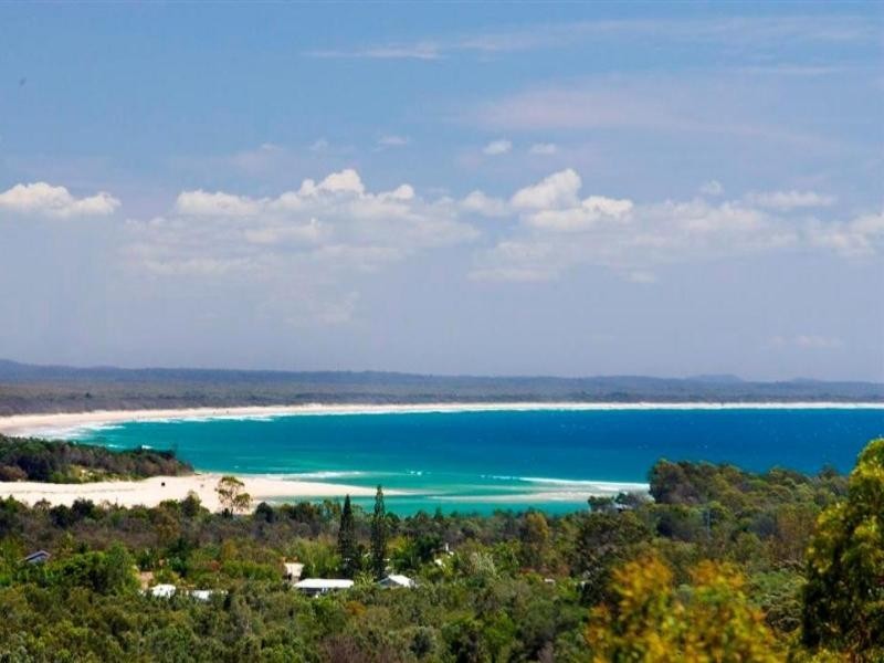 32 Arkana Drive, Noosa Heads QLD 4567