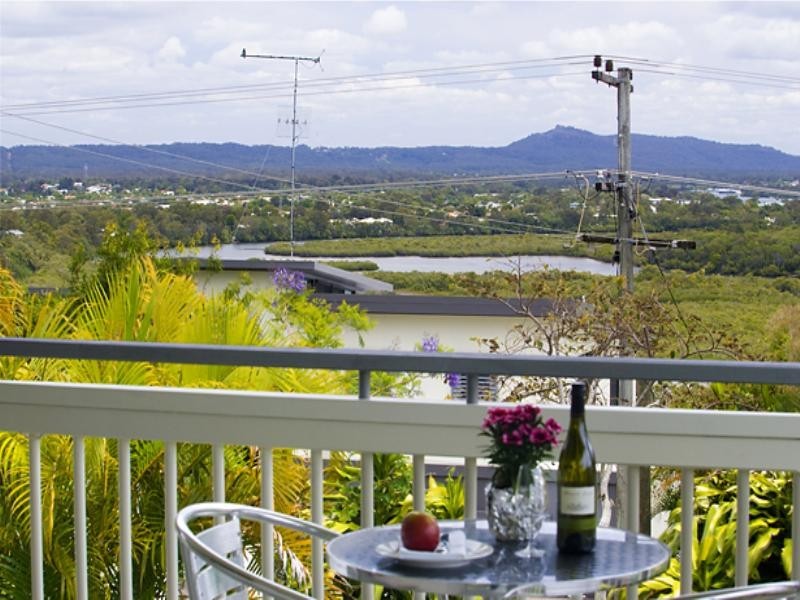 32 Arkana Drive, Noosa Heads QLD 4567