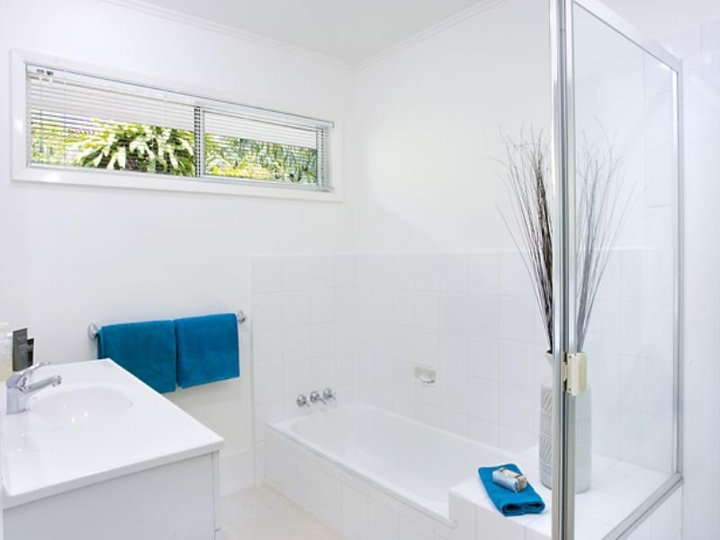 32 Arkana Drive, Noosa Heads QLD 4567