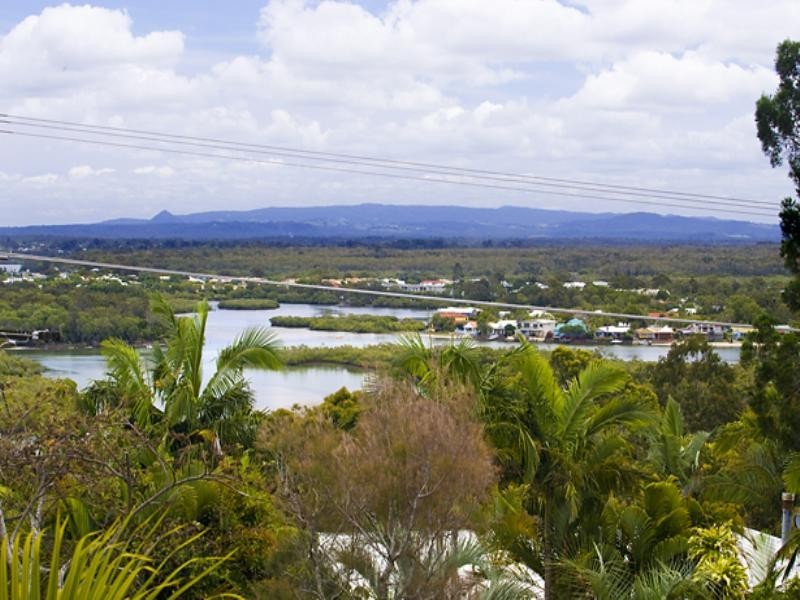 32 Arkana Drive, Noosa Heads QLD 4567