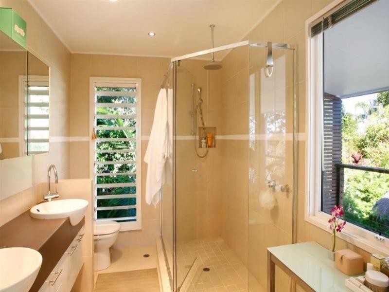 25 Currawong Street, Noosa Heads QLD 4567