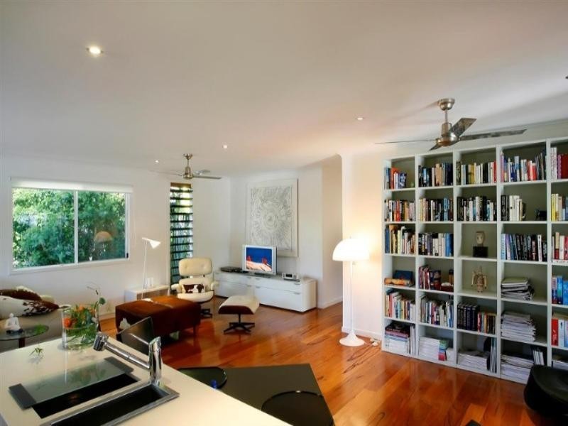 25 Currawong Street, Noosa Heads QLD 4567