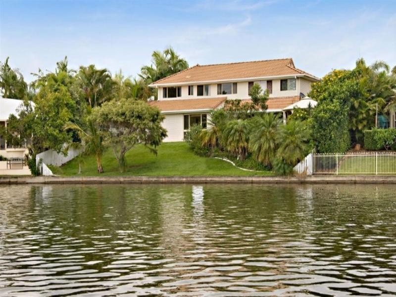 3 Riverbreeze Avenue, Noosaville QLD 4566