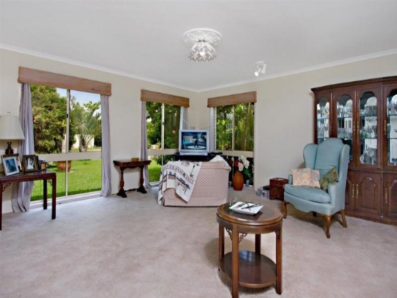 3 Riverbreeze Avenue, Noosaville QLD 4566
