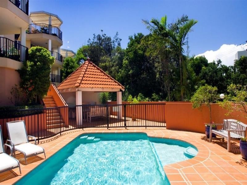 5/2 Park Crescent, Sunshine Beach QLD 4567