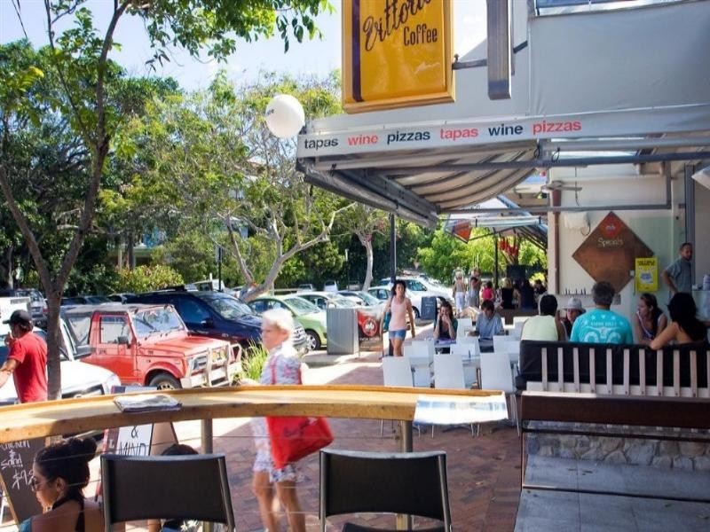 5/2 Park Crescent, Sunshine Beach QLD 4567