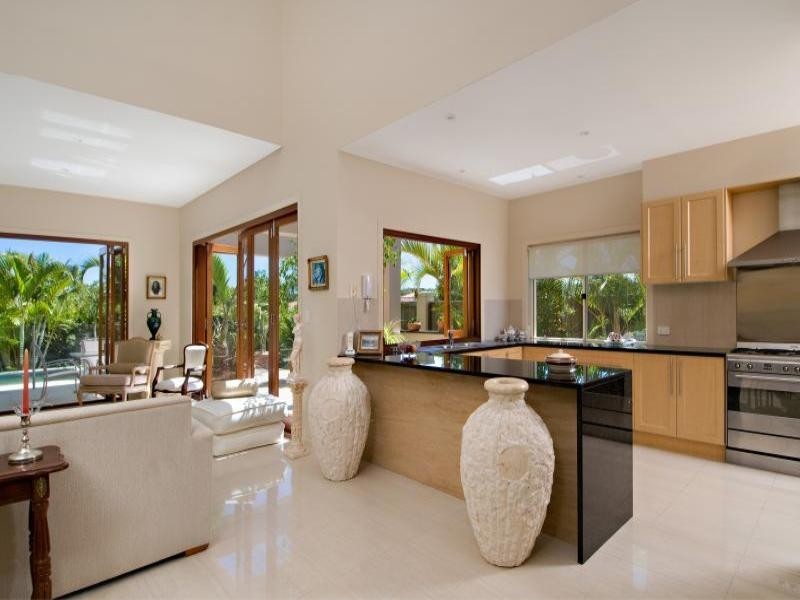 557/61 Noosa Springs Drive, Noosa Heads QLD 4567