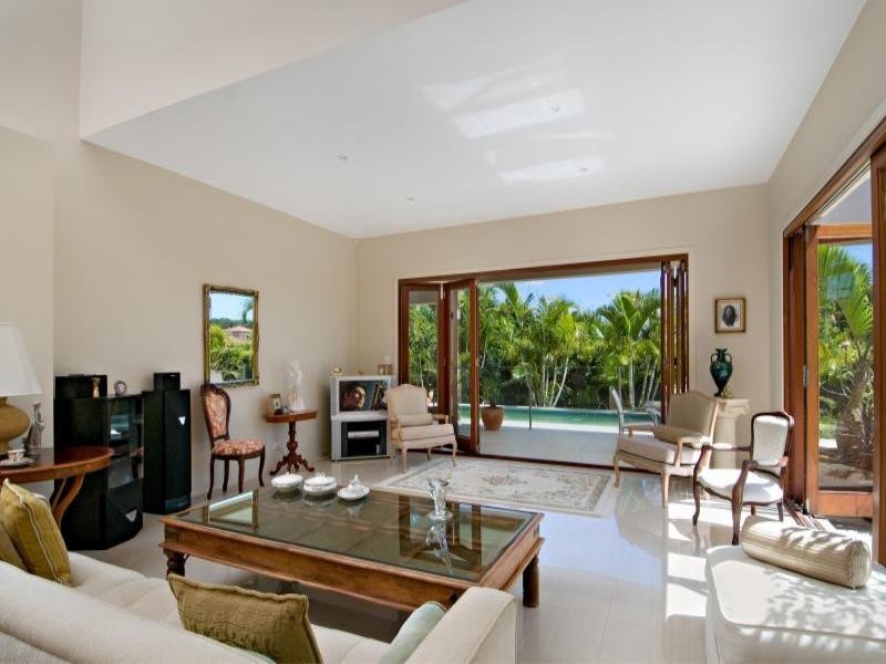 557/61 Noosa Springs Drive, Noosa Heads QLD 4567