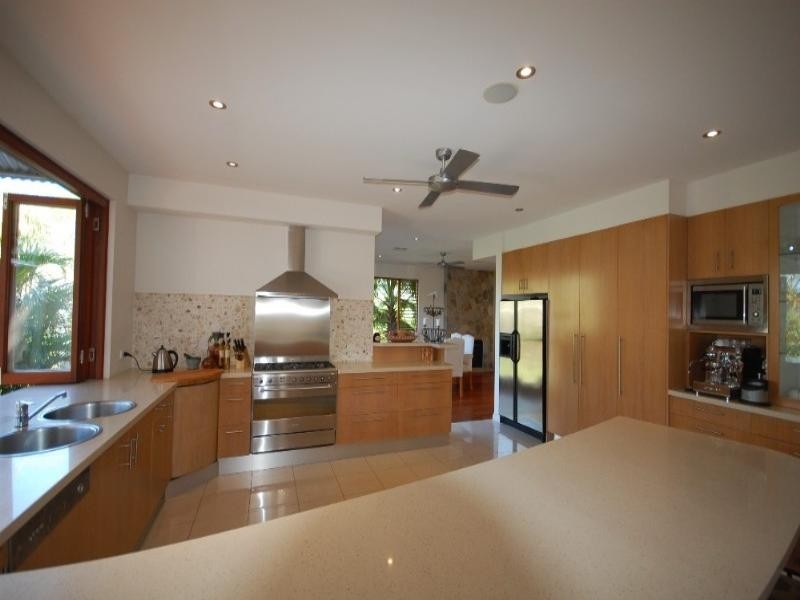 172 Wust Road, Doonan QLD 4562