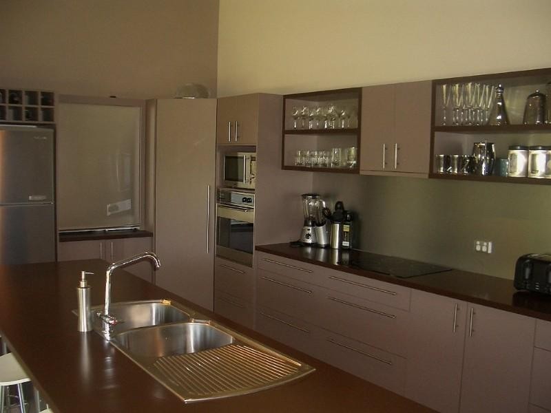 17 Lake Entrance Boulavard, Noosaville QLD 4566