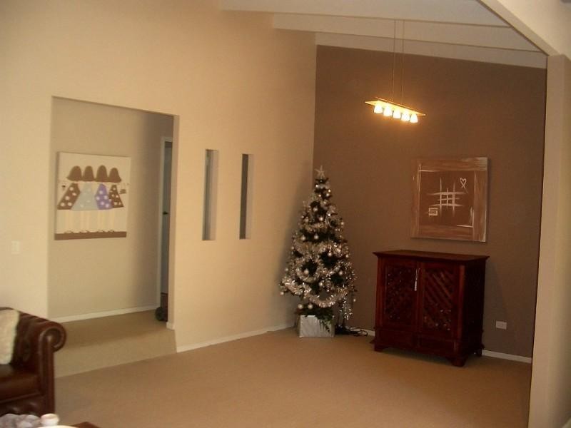 17 Lake Entrance Boulavard, Noosaville QLD 4566