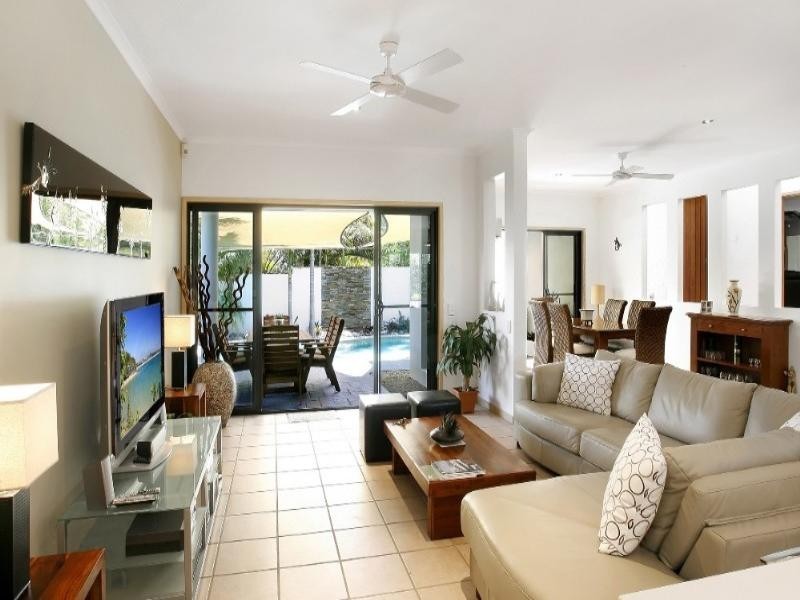36 Driftwood Drive, Castaways Beach QLD 4567