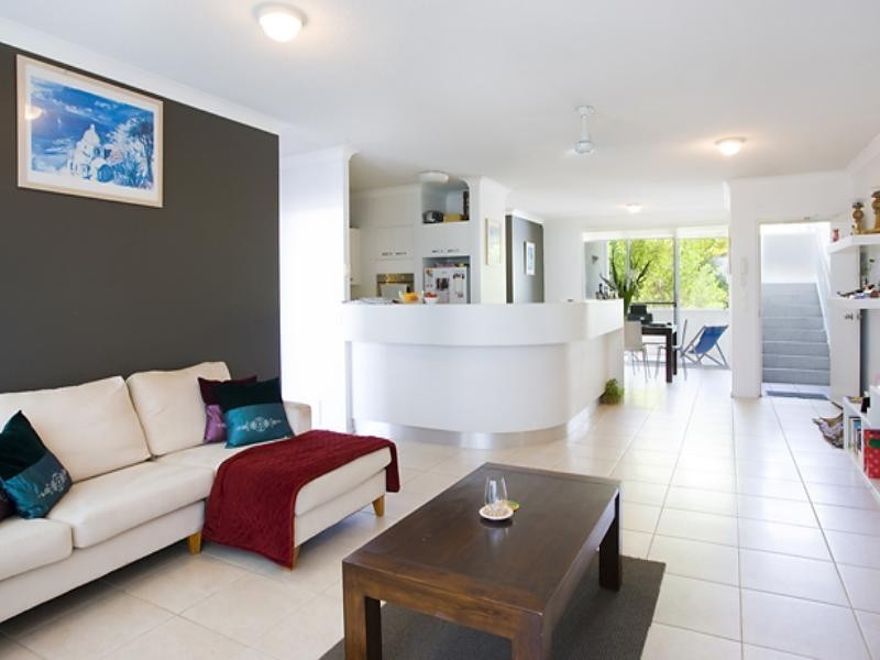 8/6 Douglas Street, Sunshine Beach QLD 4567