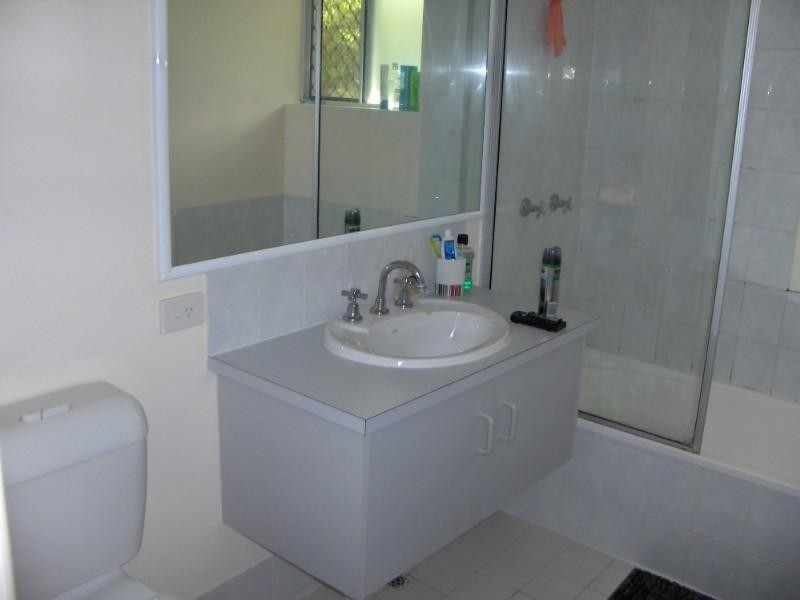 15/1 Beacon Court, Sunrise Beach QLD 4567