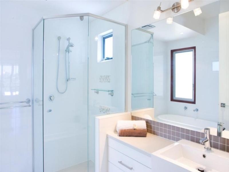 2/71 Southern Cross Parade, Sunrise Beach QLD 4567