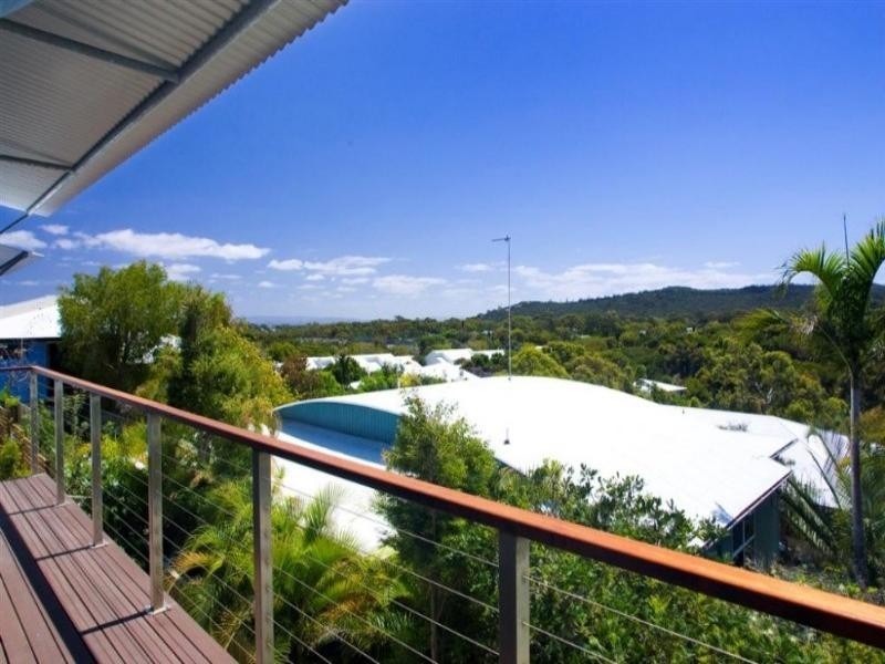 2/71 Southern Cross Parade, Sunrise Beach QLD 4567