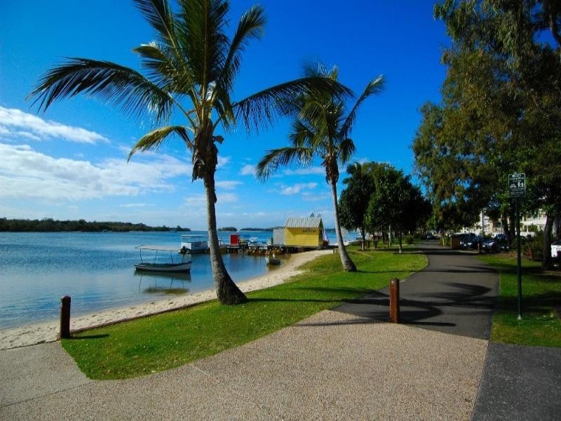 42 Shipyard Circuit, Noosaville QLD 4566