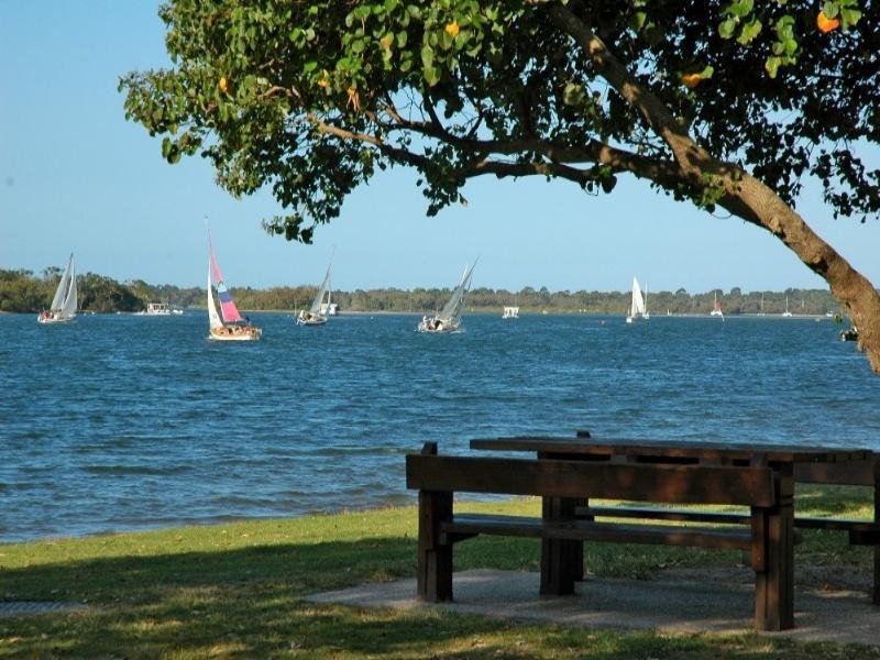 42 Shipyard Circuit, Noosaville QLD 4566