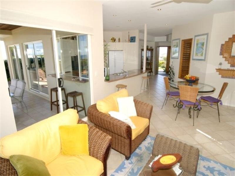 30 Captains Court, Sunrise Beach QLD 4567