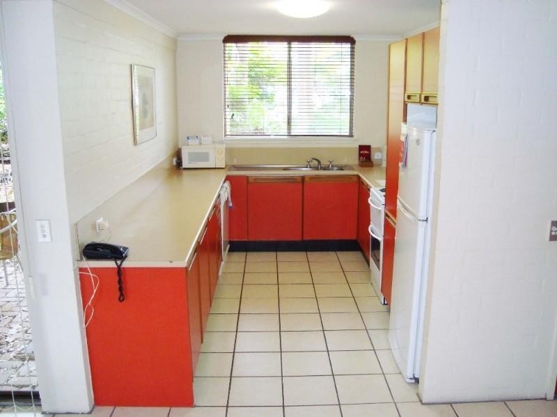 1 Edgar Bennett Avenue, Noosa Heads QLD 4567