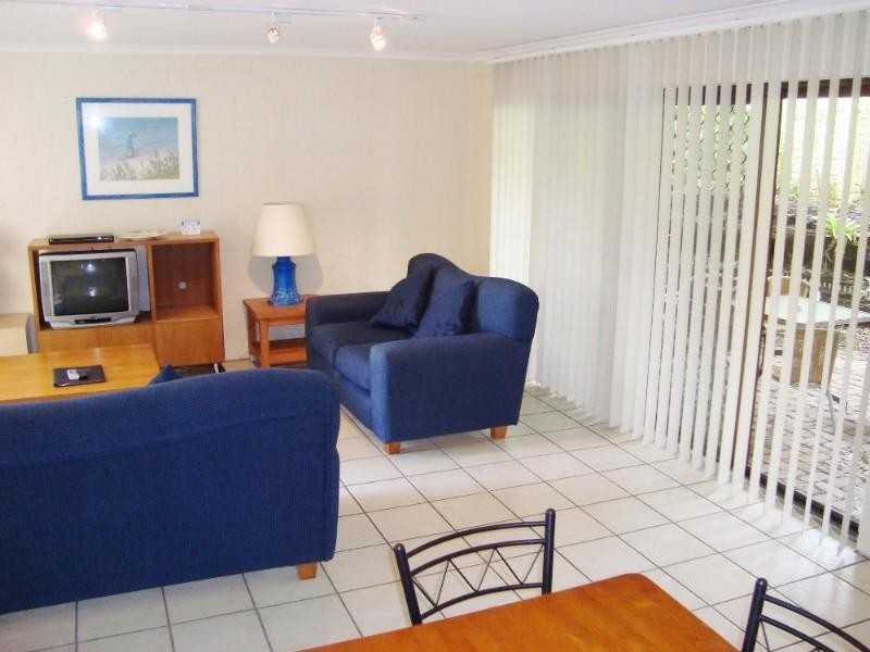 1 Edgar Bennett Avenue, Noosa Heads QLD 4567