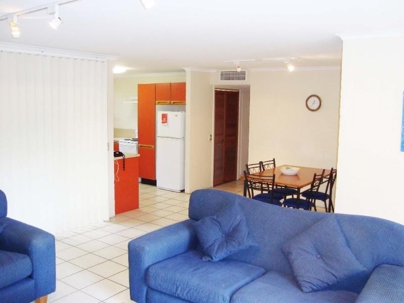 1 Edgar Bennett Avenue, Noosa Heads QLD 4567