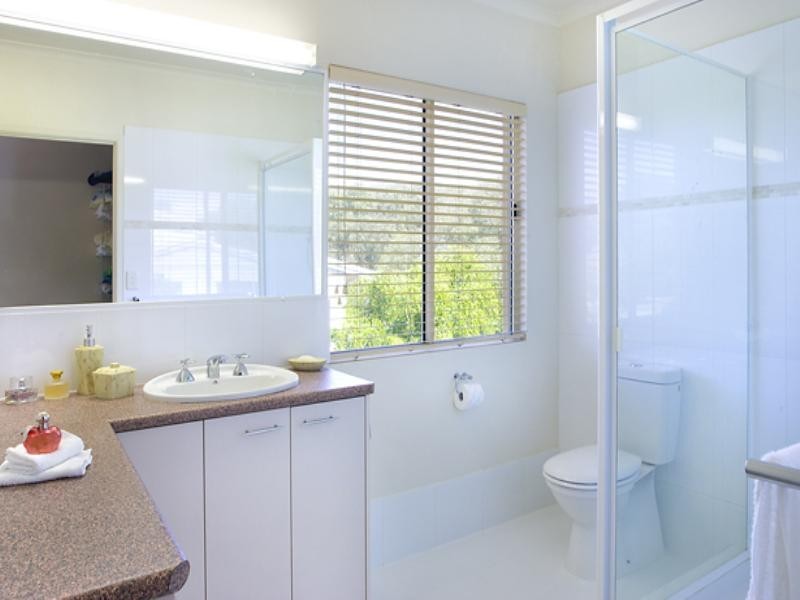 Castaways Beach QLD 4567