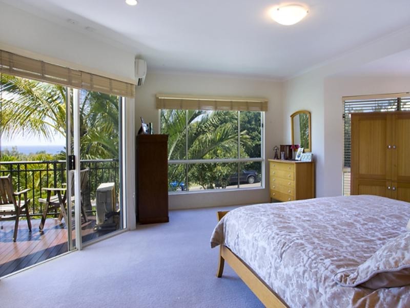 Castaways Beach QLD 4567