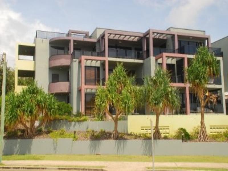 Sunrise Beach QLD 4567