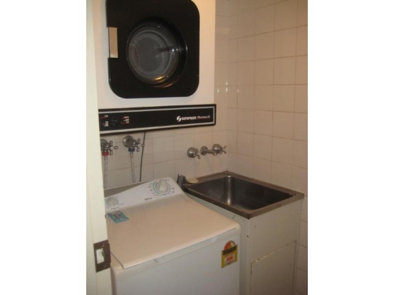 1 Edgar Bennett Avenue, Noosa Heads QLD 4567