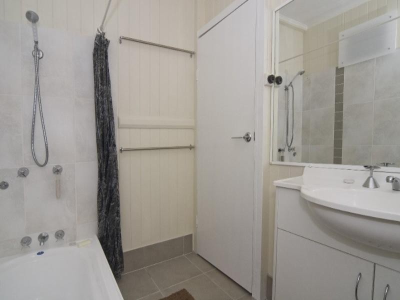 31 Hendry Street, Tewantin QLD 4565