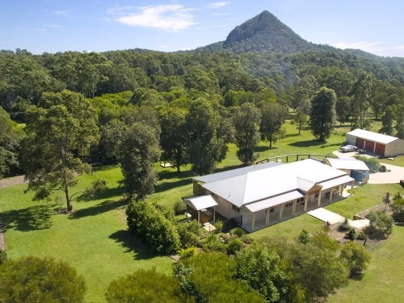 5 Stockman Court, Pomona QLD 4568