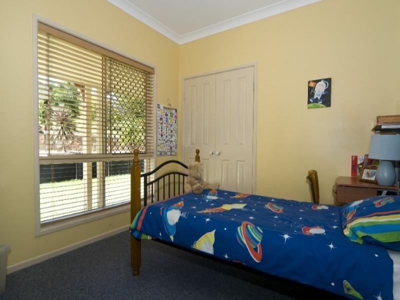 5 Stockman Court, Pomona QLD 4568