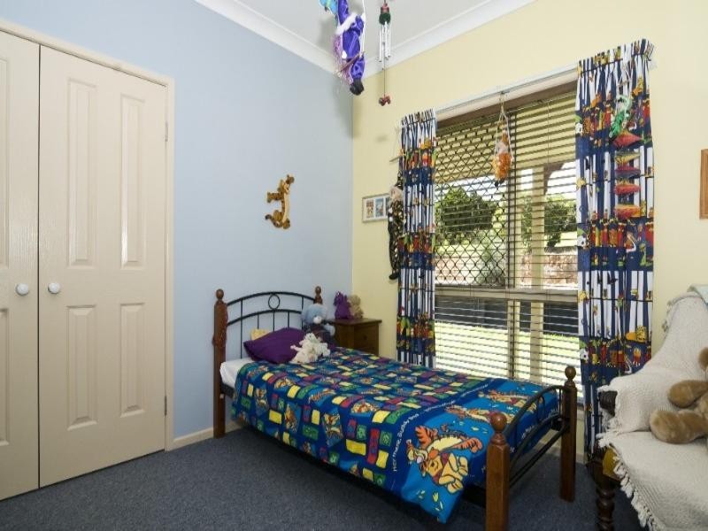 5 Stockman Court, Pomona QLD 4568