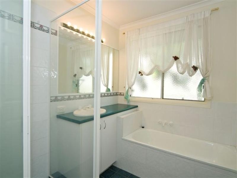 Sunrise Beach QLD 4567