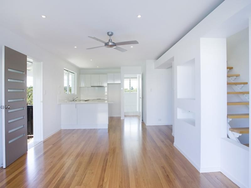 1/20 Orealla Crescent, Sunrise Beach QLD 4567