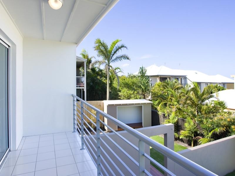 1/20 Orealla Crescent, Sunrise Beach QLD 4567