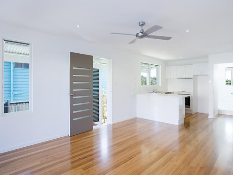 1/20 Orealla Crescent, Sunrise Beach QLD 4567