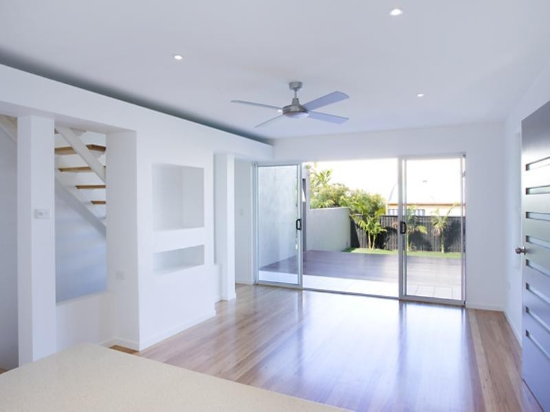 1/20 Orealla Crescent, Sunrise Beach QLD 4567