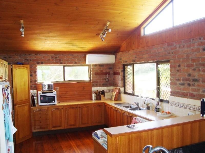 Sunrise Beach QLD 4567