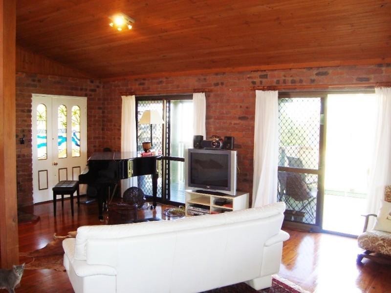 Sunrise Beach QLD 4567