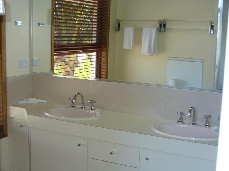 Sunrise Beach QLD 4567