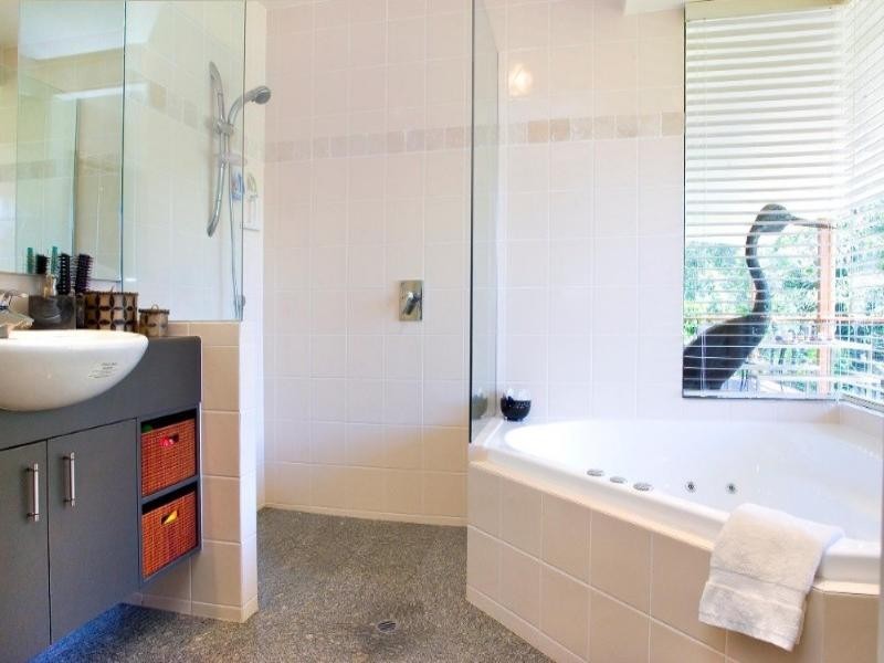 2 Ward Street, Tewantin QLD 4565