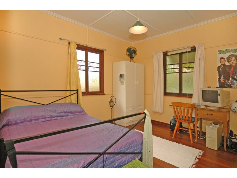 19 Eumundi Road, Noosaville QLD 4566