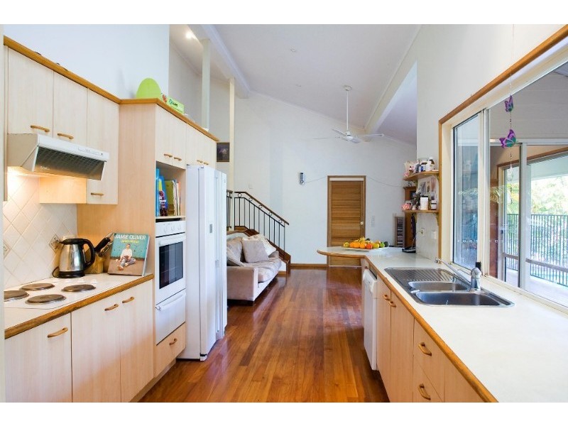 61 Tallgum Avenue, Verrierdale QLD 4562