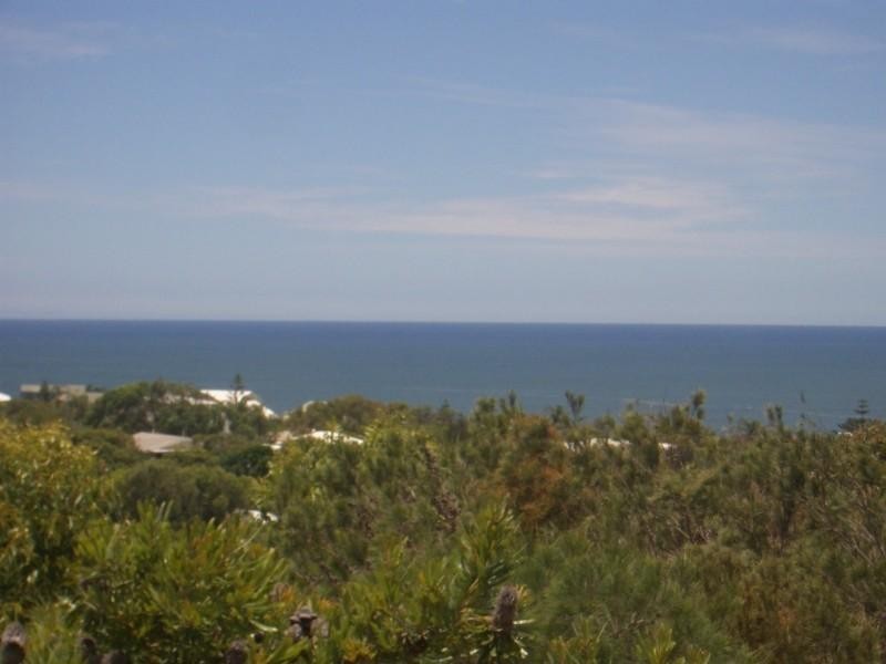 28 Captains Court, Sunrise Beach QLD 4567